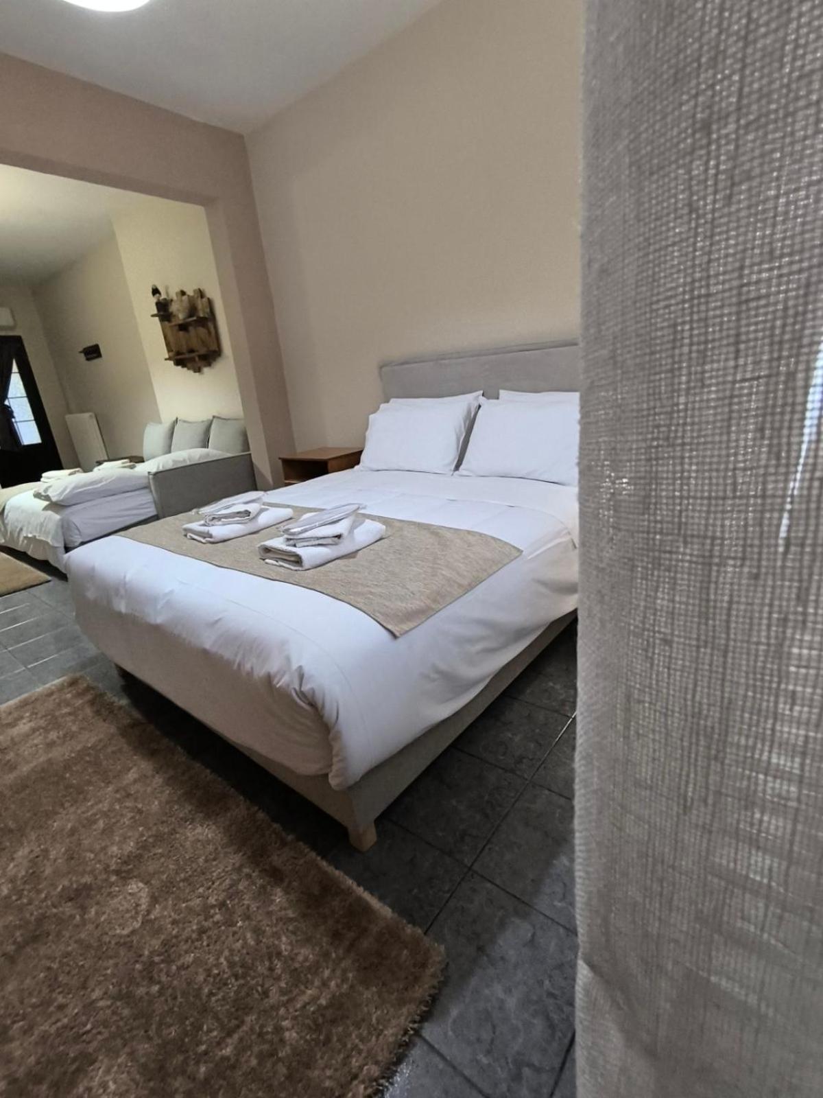 Guesthouse Platon Orma Exterior photo